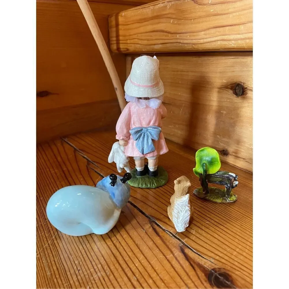 Easter Greeting Girl and Animal Friends